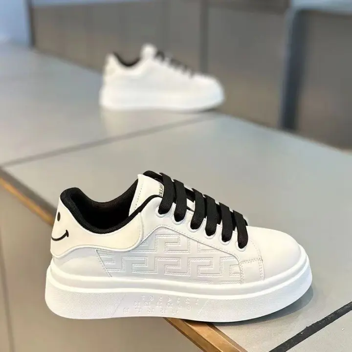 Zapatos De Los Hombres Nuevos Transpirables Pequeños Zapatos Blancos Masculinos Estudiantes Versátil Plataforma Zapatos Deportivos Casual Zapatos De Junta - 1