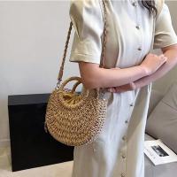Bolso de playa de media luna de vid de hierba tejido a mano, bolso de hombro hueco de verano para mujer de gran capacidad - details 26