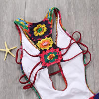 Traje de Baño de Tela Adhesiva de Una Pieza Floral Monokini sin Espalda de Corte Alto - details 5