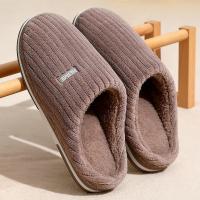 Zapatillas de casa para hombre y mujer, chanclas informales de suela gruesa suave, pantuflas cálidas de felpa, zapatos antideslizantes para dormitorio, invierno, novedad - details 9