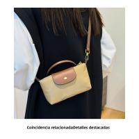 2025 bolso de moda bolso de mujer personalidad versátil pequeño bolso cuadrado ligero bolso de mensajero de hombro - details 11