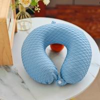 Almohada de viaje en forma de U con patrón de escamas de pescado, almohadilla para reposacabezas extraíble de rebote lento, transpirable y agradable para la piel - details 8