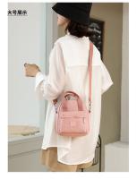 Elegante bolso de hombro casual de nailon, bolso cruzado. - details 3
