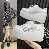 Night Knight Original Martin Boots Spice Girl Cabeza redonda de suela gruesa Super Cool Botas cortas Hebilla Botas Martin decorativas con cordones - details 9