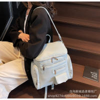 Bolso para mujer, gran capacidad, nuevo diseño de nicho informal, mochila para estudiantes, mochila multifuncional de un solo hombro, 2025 - details 27