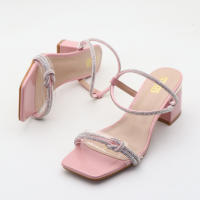 Sandalias de tacón alto con diamantes de imitación, tacones de bloque versátiles y modernos. - details 7