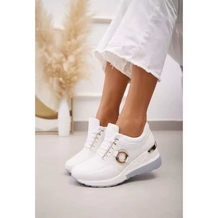 Zapatillas deportivas beige con cuña interna y detalle de cocodrilo, deportivas con cuña - 1