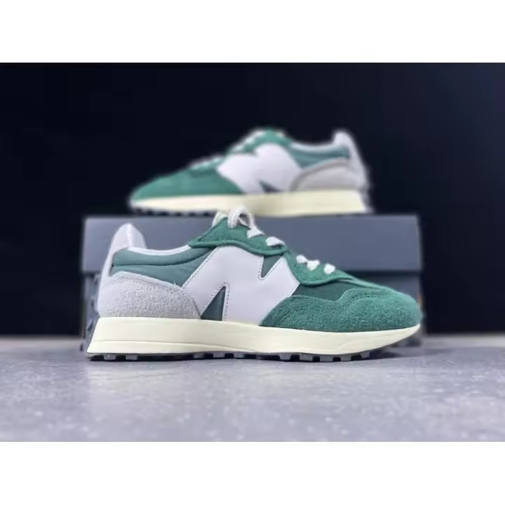 Leten NB 327 327WRG Cómodas zapatillas informales antideslizantes pegatinas de pared verdes y blancas - 1