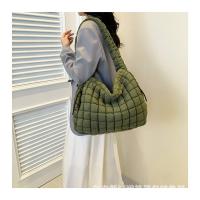 Bolso de hombro tipo bandolera con diseño de nubes plisadas para mujer, bolso de mano de gran capacidad con doble cara y doble tirón - details 53