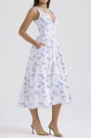 2025 nuevos modelos de primavera y verano, vestido de tirantes ajustado, vestido de temperamento con cuello en V estampado informal europeo y americano - details 12