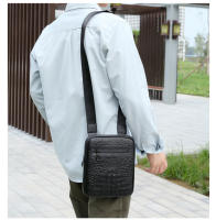 Bolso de Hombro Deportivo y de Ocio Patrón de Cocodrilo en Cuero Bolso Vertical de Moda Retro - details 15