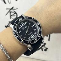 Reloj de cuarzo DUGARY a la moda, luminoso, resistente al agua, clásico para hombres, relojes de pulsera de negocios, reloj deportivo cuadrado Original, reloj Masculino - details 3