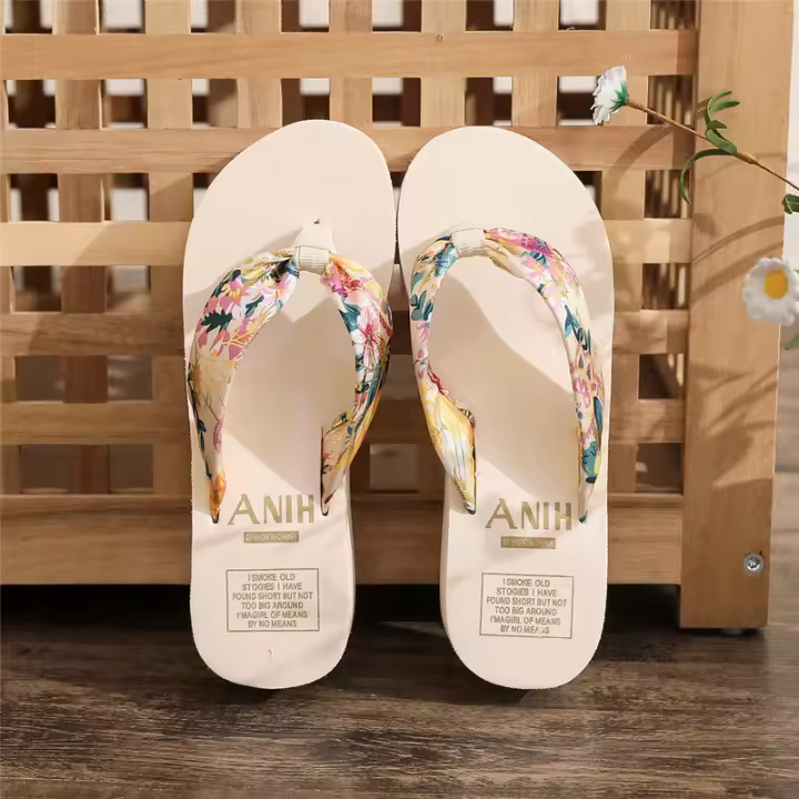 Sandalias de playa para mujer con tacón de cuña antideslizantes y realzadas, adecuadas para caminar por la playa a diario. - 1