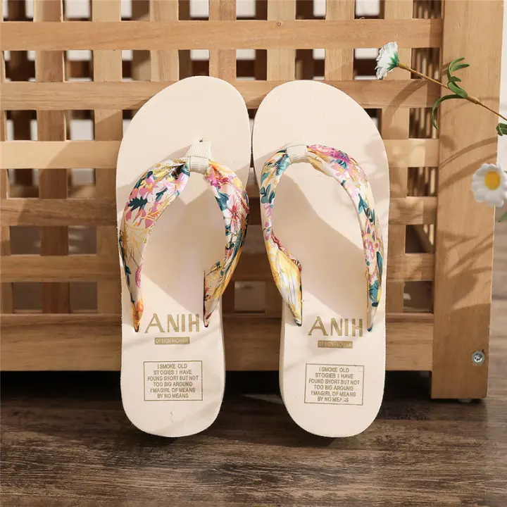 Sandalias de playa para mujer con tacón de cuña antideslizantes y realzadas, adecuadas para caminar por la playa a diario. - 1