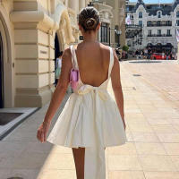 BUNO-Mini vestido sin espalda con tirantes finos para mujer, Vestidos sexis sin mangas ajustados con cuello Halter y cordones con lazo, Vestidos de fiesta de medianoche - details 10