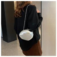 Bolso Concha Acrílica Fiesta Noche, Dorado Plateado Mujer con Bandolera Metal Brillante, Pequeño - details 23
