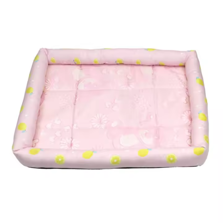 Cama refrescante portátil de seda de hielo para perros, cómoda y suave estera de verano para perros, antideslizante, lavable, estera fresca para mascotas - 1