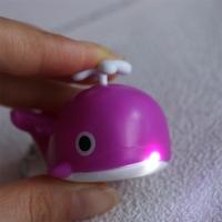 LLavero de ballena de mar con luz de sonidos bonitos, llavero luminoso con sonido LED de ballena, linterna de dibujos animados, llavero LED de Animal, juguetes para niños - details 3