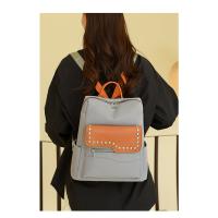 Mochila retro de cuero suave para mujer, nuevo estilo, moderna mochila de moda para damas, mochila escolar de gran capacidad - details 7