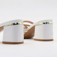 Sandalias exteriores sencillas con diamantes de imitación y tacón alto con tiras y puntera abierta - details 15