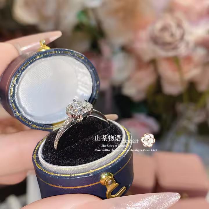 Joyería Hw, anillo de moissanita de imitación del mismo estilo, anillo de boda pequeño de 1,0 quilates con microincrustaciones de diamantes chapados en oro para mujer - 1