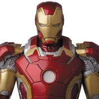 Juguete MEDICOM ORIGINAL MAFEX No.013 Iron Man 43 Hulktops 44 Anime figura de acción modelos de ensamblaje juguetes regalos para niños - details 0