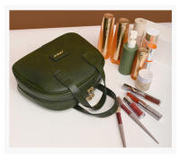 Bolsa de maquillaje Vintage de cuero encerado para mujer, gran capacidad, moderna, de alta gama, bolsa de almacenamiento portátil para el cuidado de la piel, novedad de 2025 - details 29