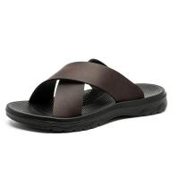 Zapatos de cuero para hombre Sandalias cómodas y transpirables de verano de gran tamaño para hombres con suela suave - details 2