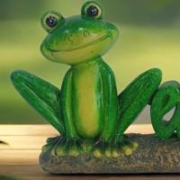 Figuras en miniatura de ranas de dibujos animados, adorno de rana pequeña artesanal, artesanía de resina, señal de bienvenida de rana, patio de jardín al aire libre - details 8