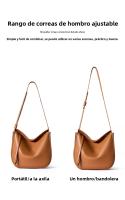 Bolso de mano minimalista cómodo de cuero suave Bandolera de hombro de gran capacidad de cuero de vaca - details 6