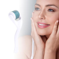 Rodillo de microagujas para el cuidado de la piel, rodillo de belleza para reducción de arrugas y estiramiento de la piel para mujeres y hombres - details 4