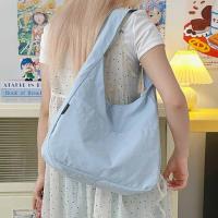 Bolso de hombro de nailon de Color caramelo, bolso de mano deportivo de secado rápido de gran capacidad, paquete de teléfono móvil de estilo coreano de Color sólido, Unisex - details 10