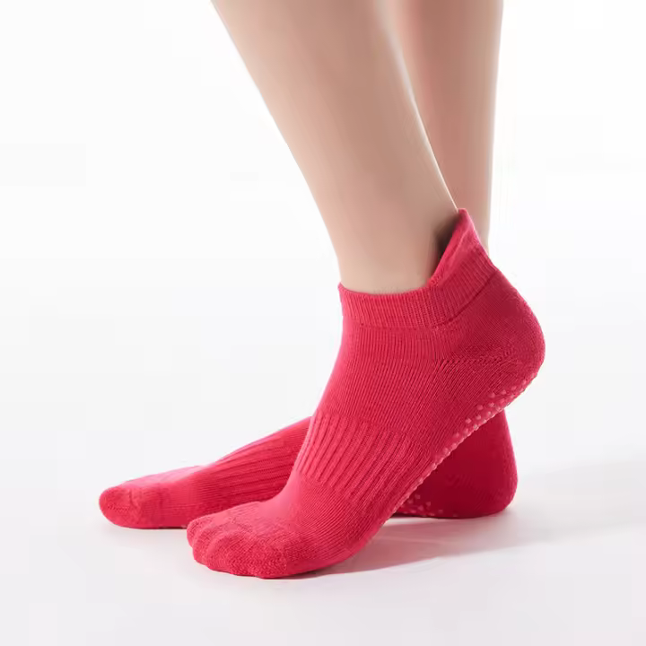 Calcetines deportivos de algodón para mujer, medias antideslizantes de cabeza redonda, transpirables, con ventilación, para Pilates, Ballet y baile - 1