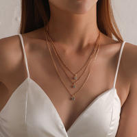 Collar con colgante de diamantes de imitación multicapa hecho a mano a la moda para mujer, collar de cadena Simple de nuevo estilo - details 0