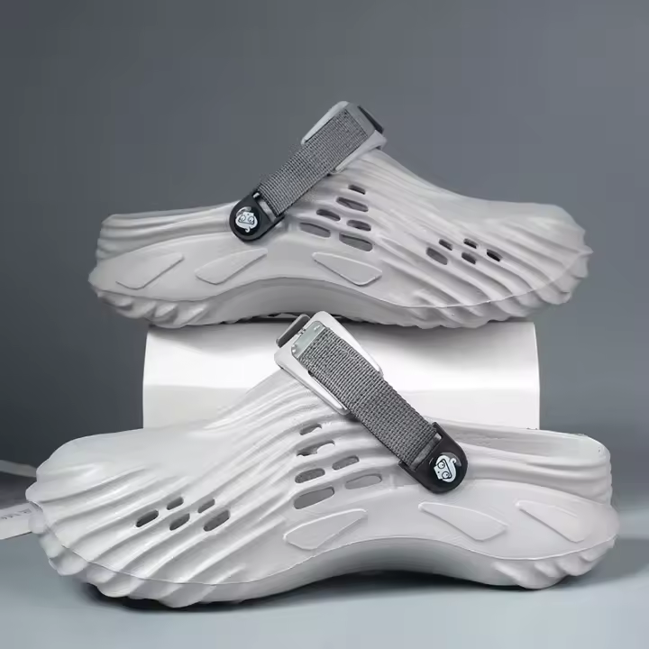 Zapatillas de Hombre 2025 Novedad de Verano, Sandalias Ligeras de Eva para Adultos - 1