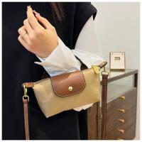 2025 bolso de moda bolso de mujer personalidad versátil pequeño bolso cuadrado ligero bolso de mensajero de hombro - details 36