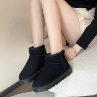 Botas de nieve con plataforma plana para mujer, cálidas e informales, hechas de ante y felpa, zapatos gruesos de moda gótica para invierno 2023 - details 6