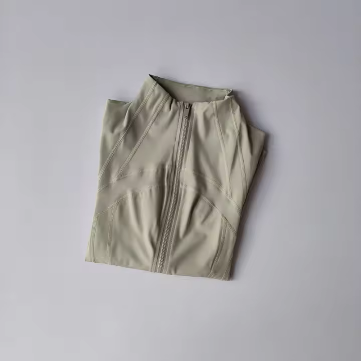 Chaqueta Deportiva de Nylon de Manga Larga Ajuste Delgado Secado Rápido Ideal para Yoga y Pilates - 1