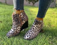 Nuevos zapatos de mujer de otoño con estampado de leopardo, tacón alto, botas Martin con tacón de cuña - details 8