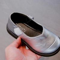 Zapatos de cuero para niñas, calzado de princesa versátil, informal, antideslizante, fondo suave, estilo coreano, Otoño, 2024 - details 9