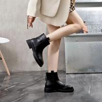Botines antideslizantes de piel auténtica para mujer, botas cortas de estilo británico, estilo Chelsea, para invierno, 2024 - details 1