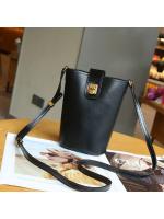 Bolso bandolera de piel auténtica para mujer con correa ajustable para el hombro y cierre giratorio - Diseño elegante minimalista, varios colores (marrón café/blanco leche/gris oscuro y más) - Bolso versátil para uso diario, informal y profesional, bolso - details 12