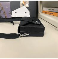 Bolso Cuadrado Pequeño Premium Bolso Versátil para Hombres y Mujeres Bolso de Hombro de Moda Popular para Jóvenes - details 37