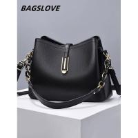 1 bolso cruzado simple y elegante para mujer de gran capacidad de color sólido, adecuado para varios ocns Mochila de lujo de alta gama - details 0