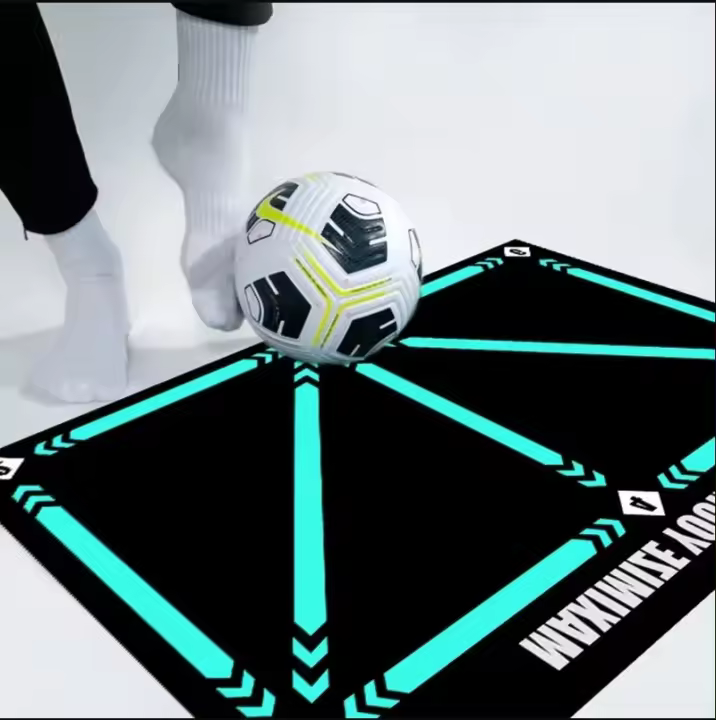 Alfombrilla de entrenamiento de fútbol para niños y adultos, tapete plegable antideslizante, duradero, equipo para exteriores en interiores - 1