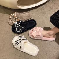 Zapatillas de Encaje para el Hogar Suaves y Elegantes Plataforma de Peluche con Diseño de Amor - details 7
