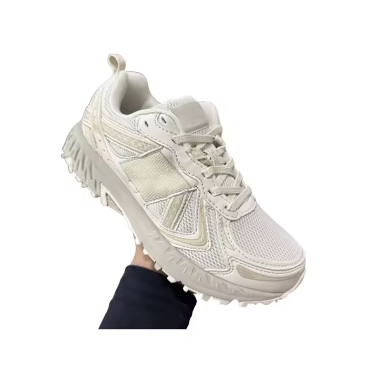 Zapatos de alta calidad para hombres y mujeres retro deportes casuales versátiles papá zapatos de carrera 011 - 1