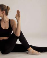 Calcetines de algodón transpirables y absorbentes para Yoga, medias antideslizantes de silicona para Pilates, Ballet y Fitness, 2 pares - details 6