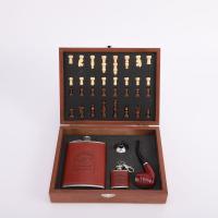Set Premium Vino/Whisky con Ajedrez - Caja Madera Noble, Acero Inox y Cuero PU, Incluye Sacacorchos + Copa 225ml + Pipa, Ideal para Regalos de Hombre, Camping y Fiestas - details 5