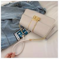 Bolso para axilas para viajes diarios, color negro/beige, moda retro, cadena elegante, cuadrado pequeño, forro de poliéster, cierre giratorio, solo lavado a mano, con mujer - details 12